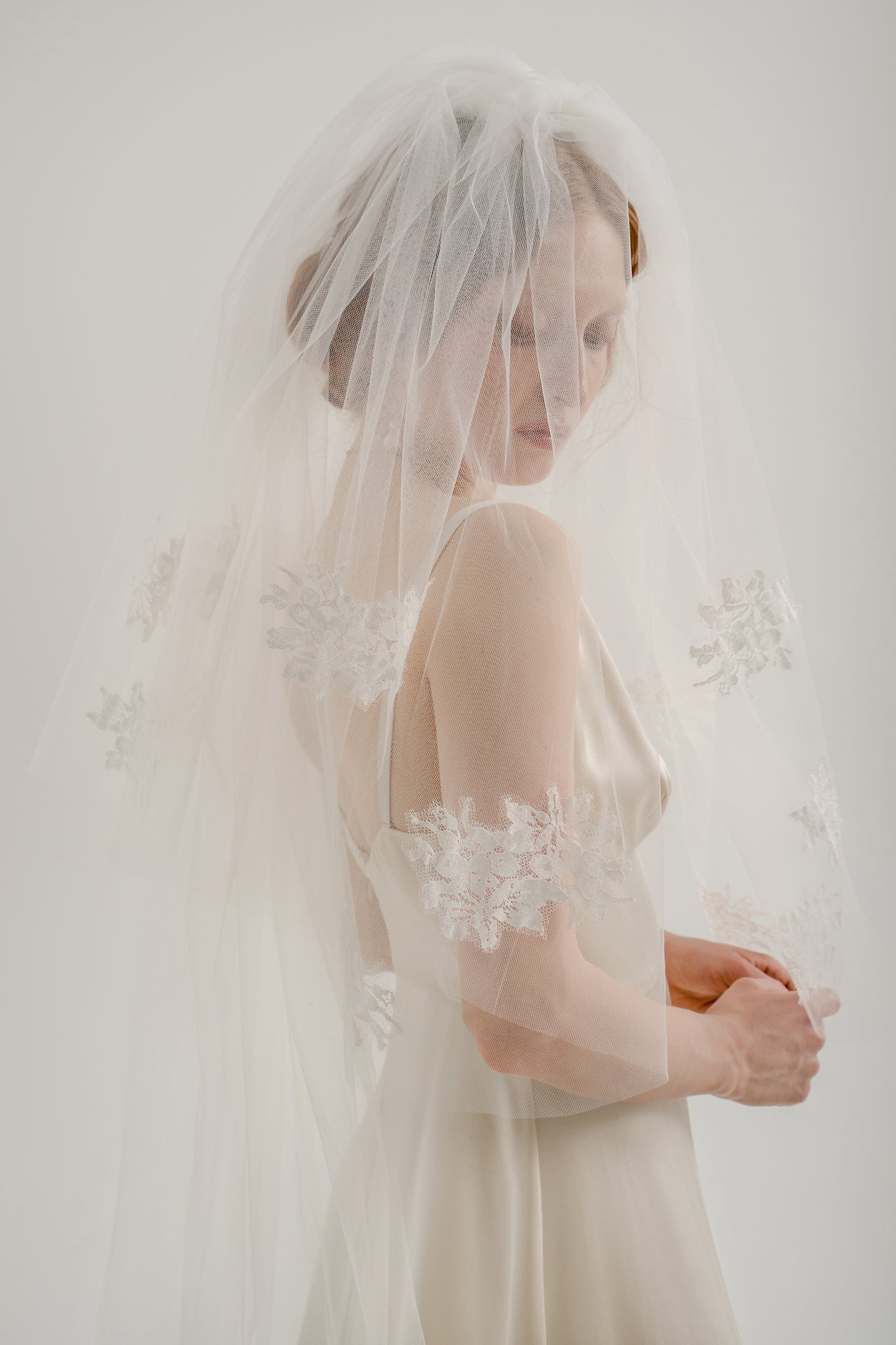 Jina Two-Tier Veil with Embroidery