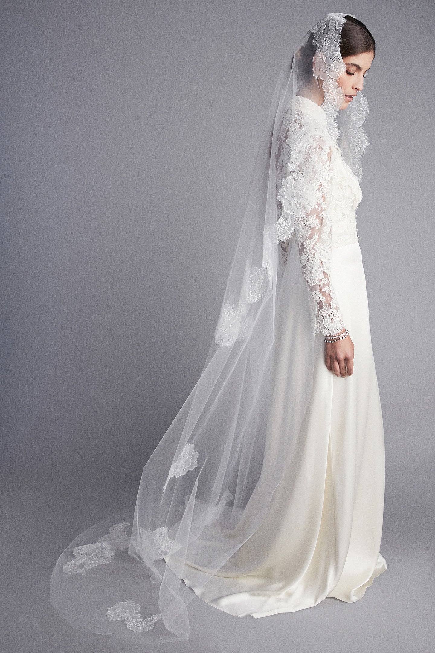 Lauren Mantilla Lace Veil Blanco New York Lauren Mantilla Lace Veil Blanco New York