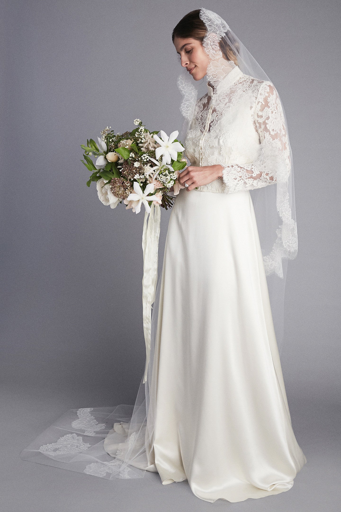 Lauren Mantilla Lace Veil Blanco New York Lauren Mantilla Lace Veil Blanco New York